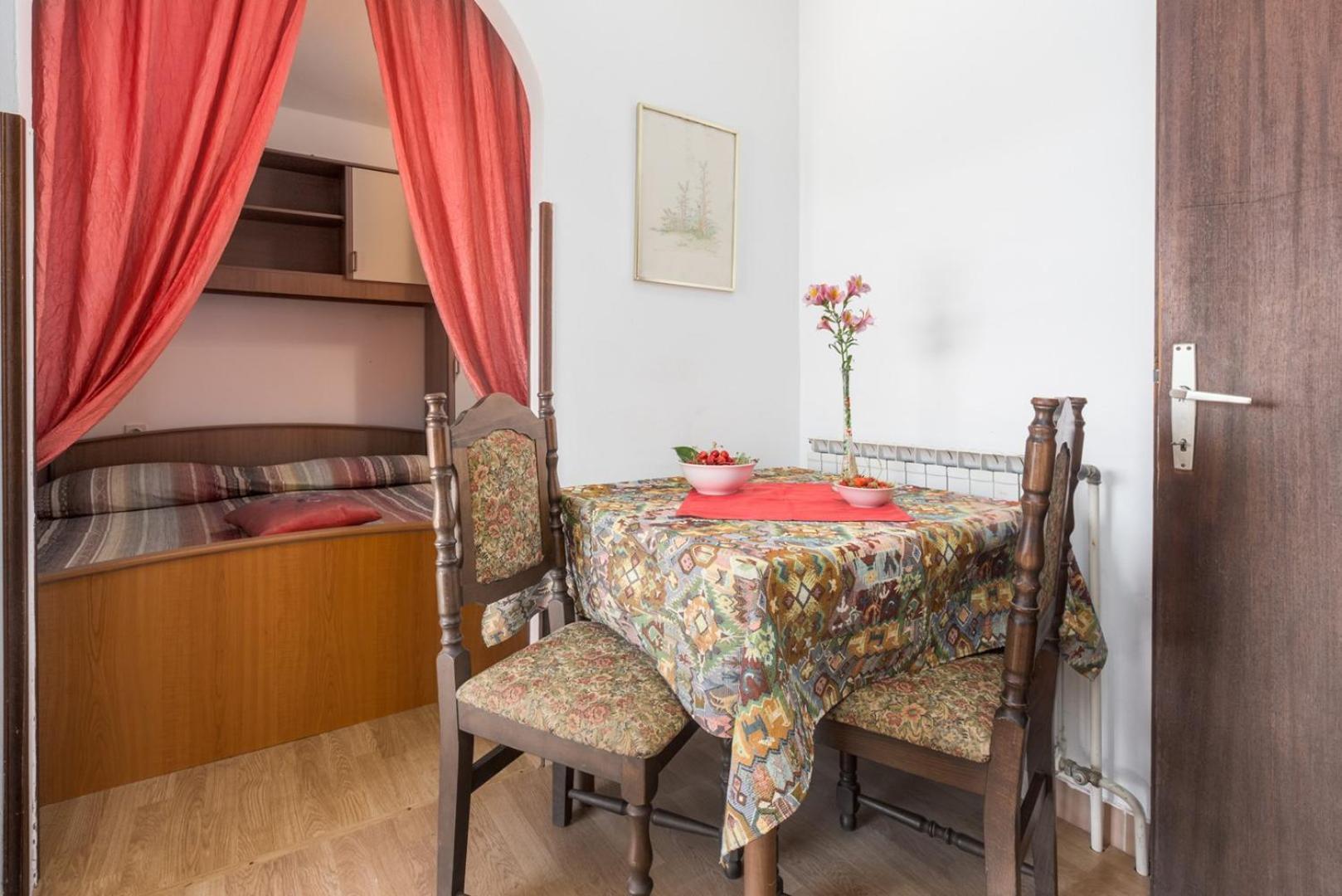 Anamarija Apartments Near The Beach And The Fantastic Adria Sea With Over 10 Small Islands Close By 푼타나 외부 사진