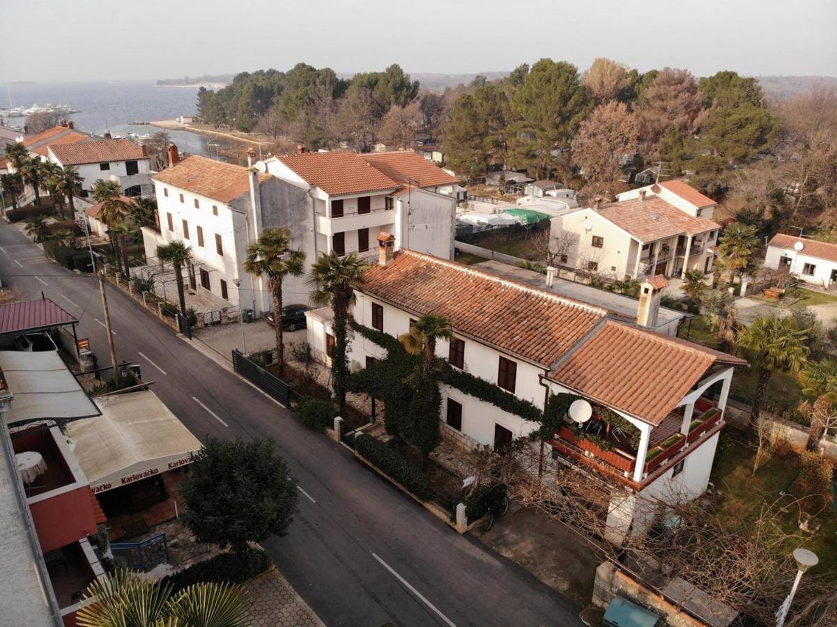 Anamarija Apartments Near The Beach And The Fantastic Adria Sea With Over 10 Small Islands Close By 푼타나 외부 사진