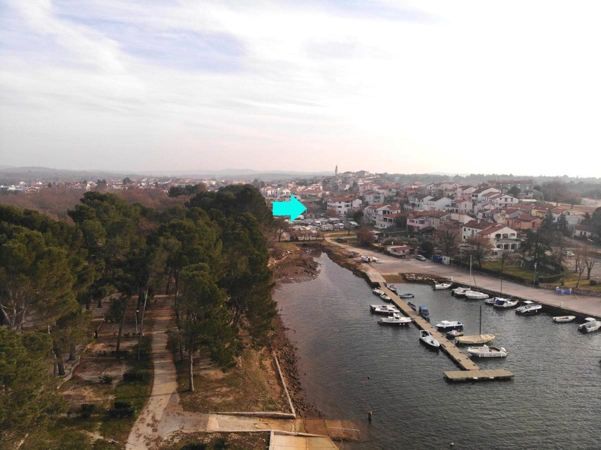 Anamarija Apartments Near The Beach And The Fantastic Adria Sea With Over 10 Small Islands Close By 푼타나 외부 사진